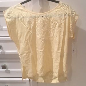 light yellow T-shirt